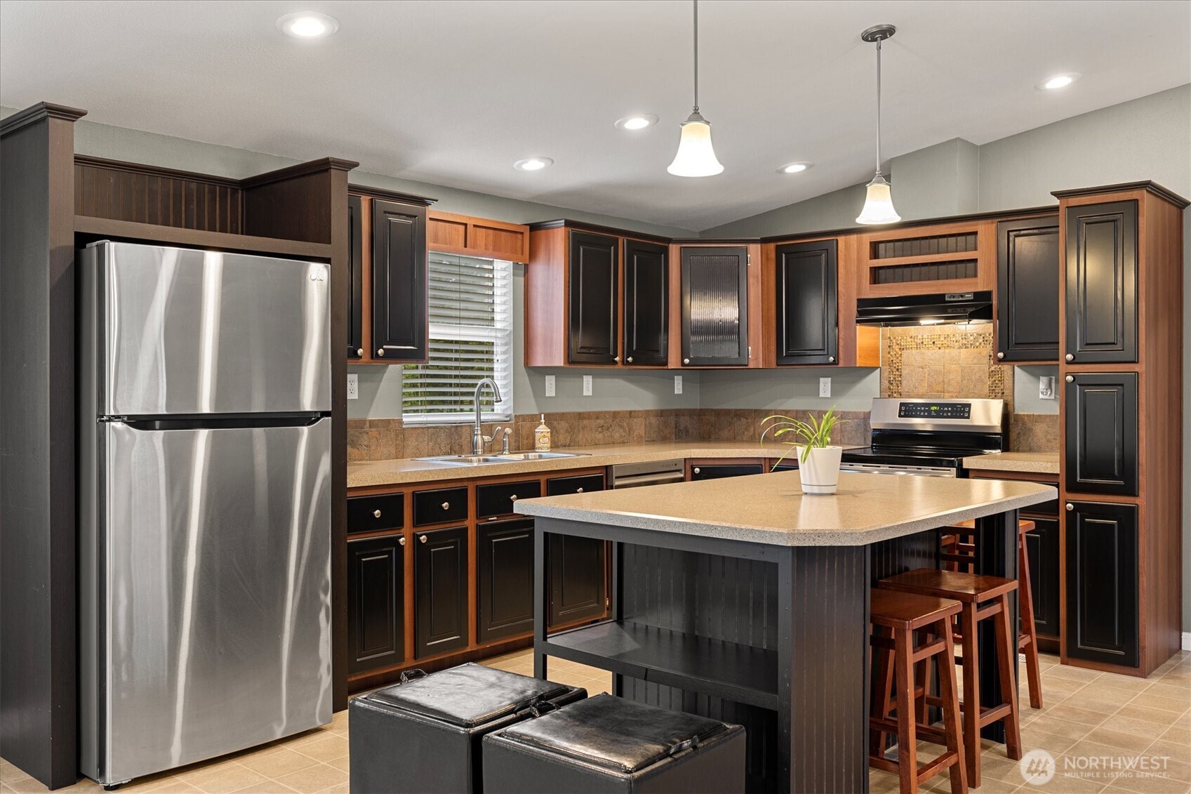 37273 Cape Horn Road Sedro-Woolley, WA 98284 - Photo 4 of 40