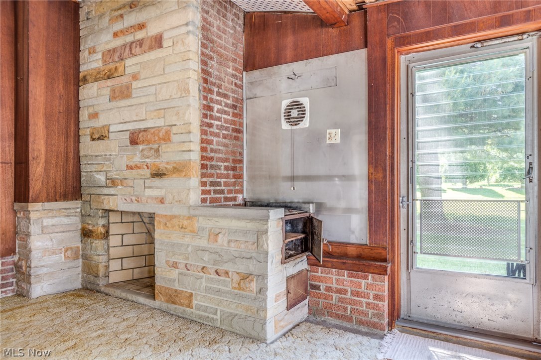 29332 Ridge Road Wickliffe, OH 44092 - Photo 19 of 35 Gallery Image 19