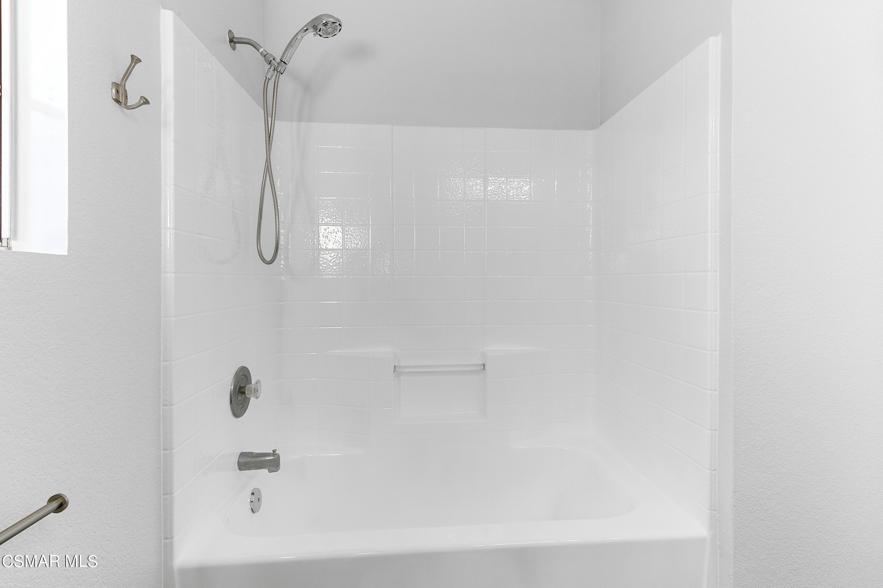 517 Orilla Walk Oxnard, CA 93030 - Photo 39 of 50 5DSR8426