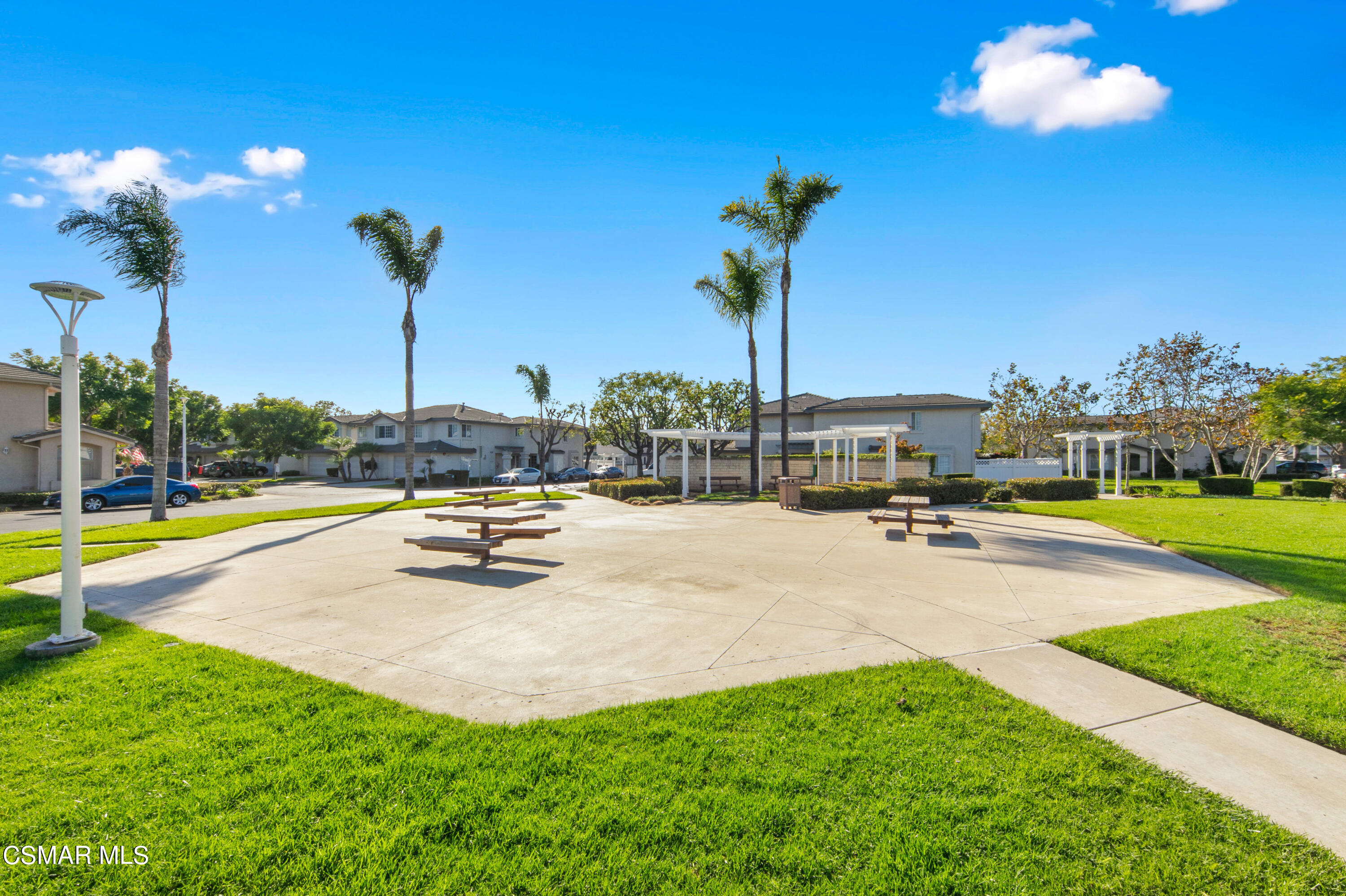 517 Orilla Walk Oxnard, CA 93030 - Photo 45 of 50 5DSR8491