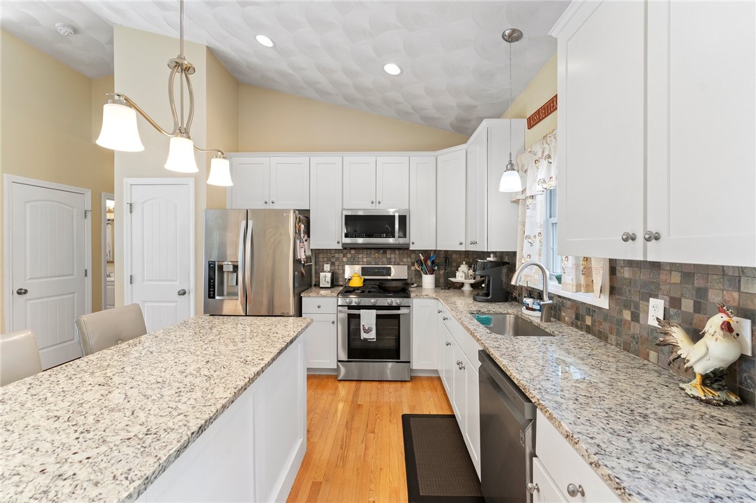 645 Ten Rod Road Exeter, RI 02822 - Photo 6 of 42