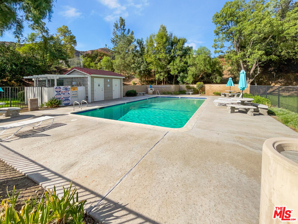 31361 The Old Road, Unit A Castaic, CA 91384 - Photo 12 of 30 Gallery Image 12