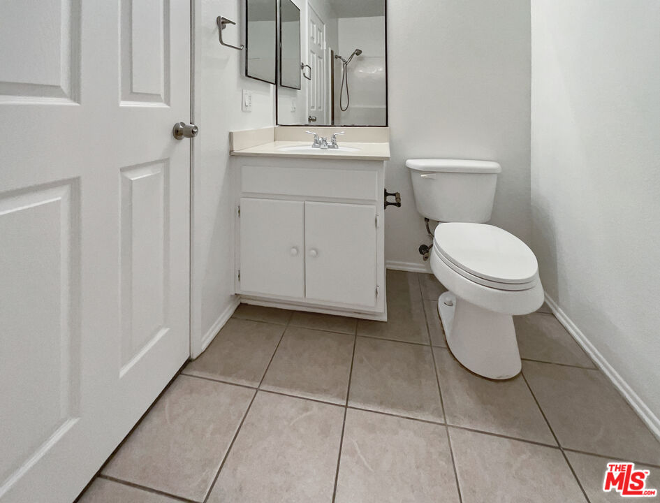 31361 The Old Road, Unit A Castaic, CA 91384 - Photo 21 of 30 Gallery Image 21