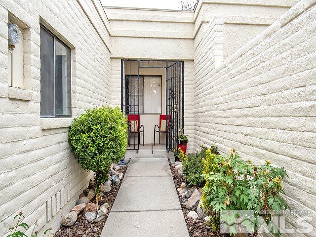 4903 Lakeridge Terrace West Reno, NV 89509 - Photo 2 of 24 Photo 2