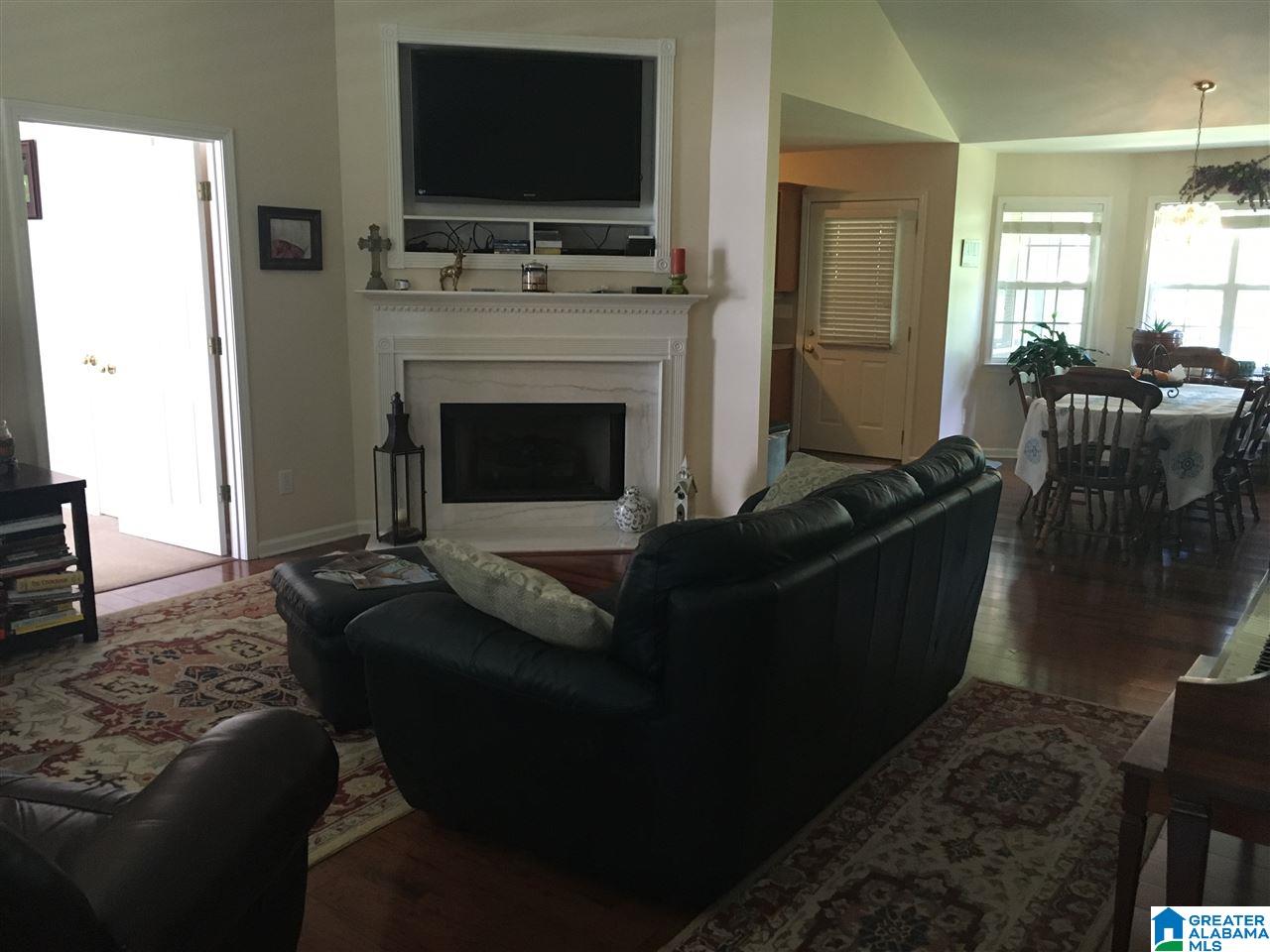 330 Hickory Road Gardendale, AL 35071 - Photo 7 of 12