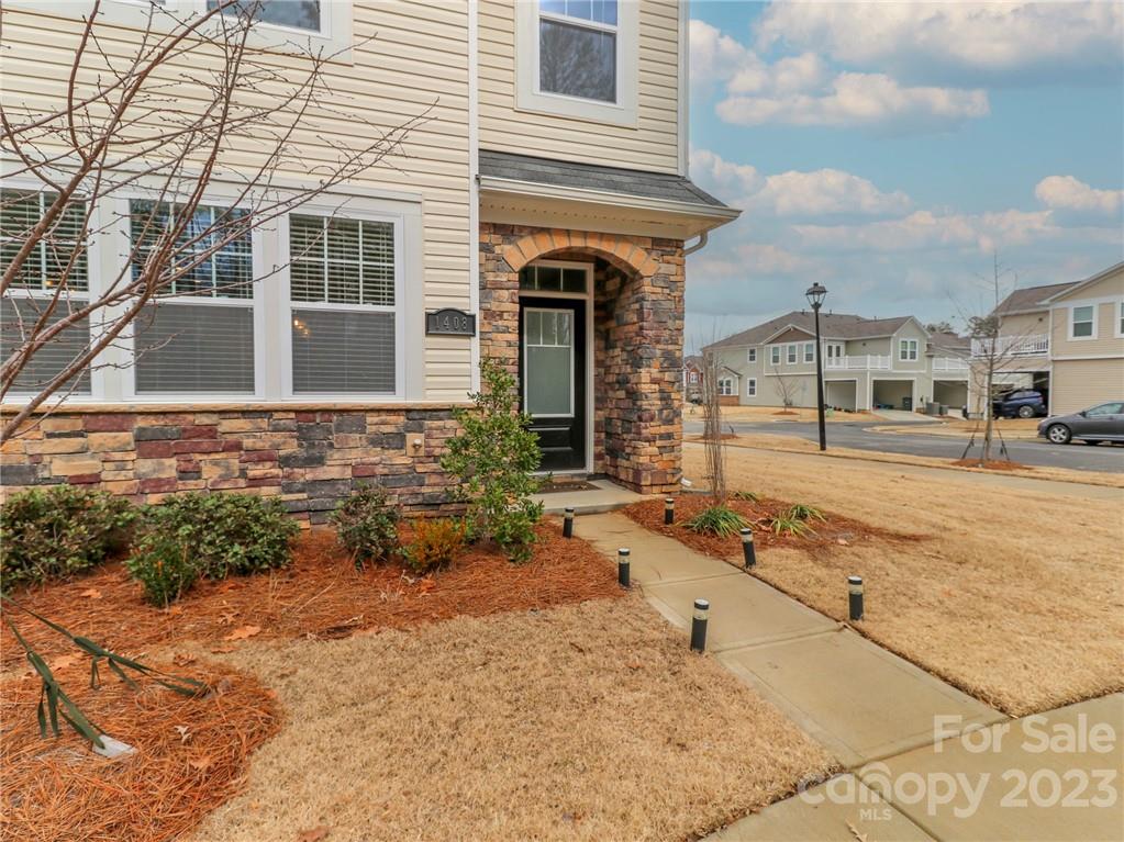1408 Galloway Road Charlotte, NC 28262 - Photo 3 of 42 Gallery Image 3