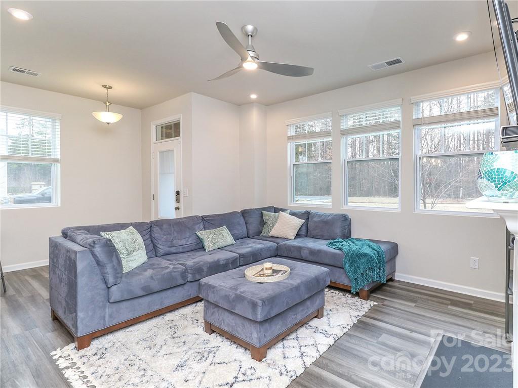 1408 Galloway Road Charlotte, NC 28262 - Photo 6 of 42 Gallery Image 6