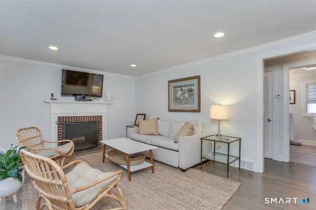 $7,000 | 100 Gould Avenue, Fairfield, CT 06824