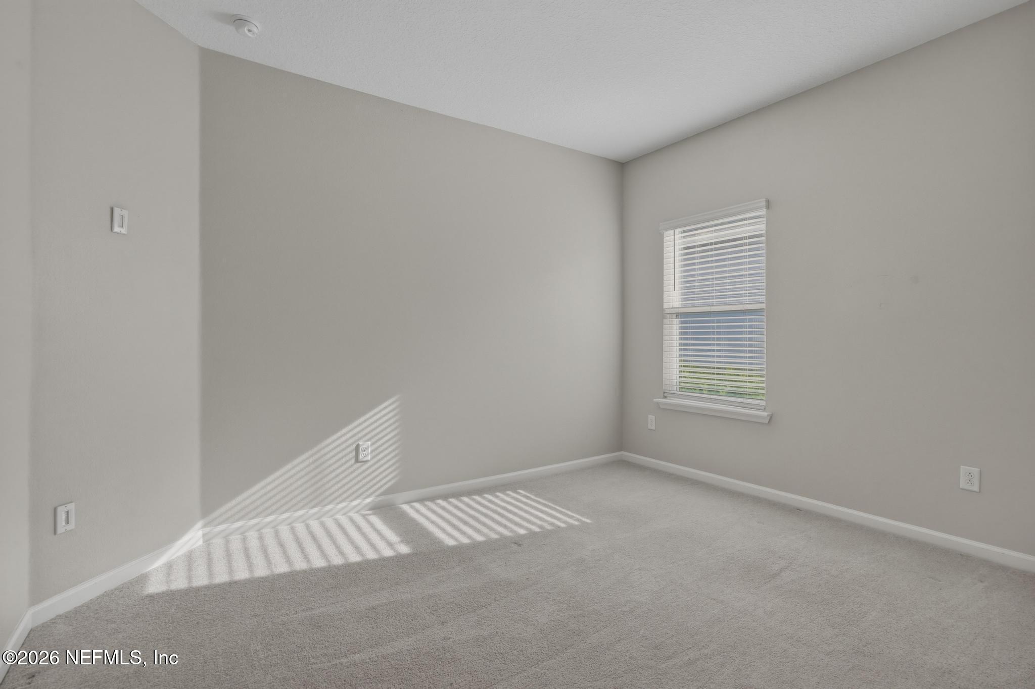 3841 Heatherbrook Place Middleburg, FL 32068 - Photo 24 of 39 a view of room and window