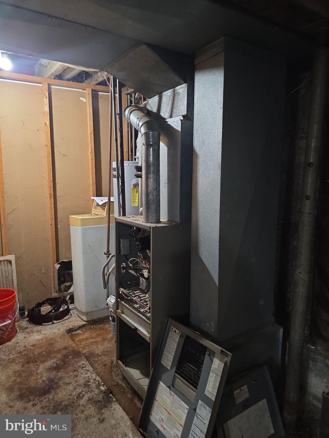 44 Highland Avenue Clementon, NJ 08021 - Photo 30 of 37 a view of a storage & utility room