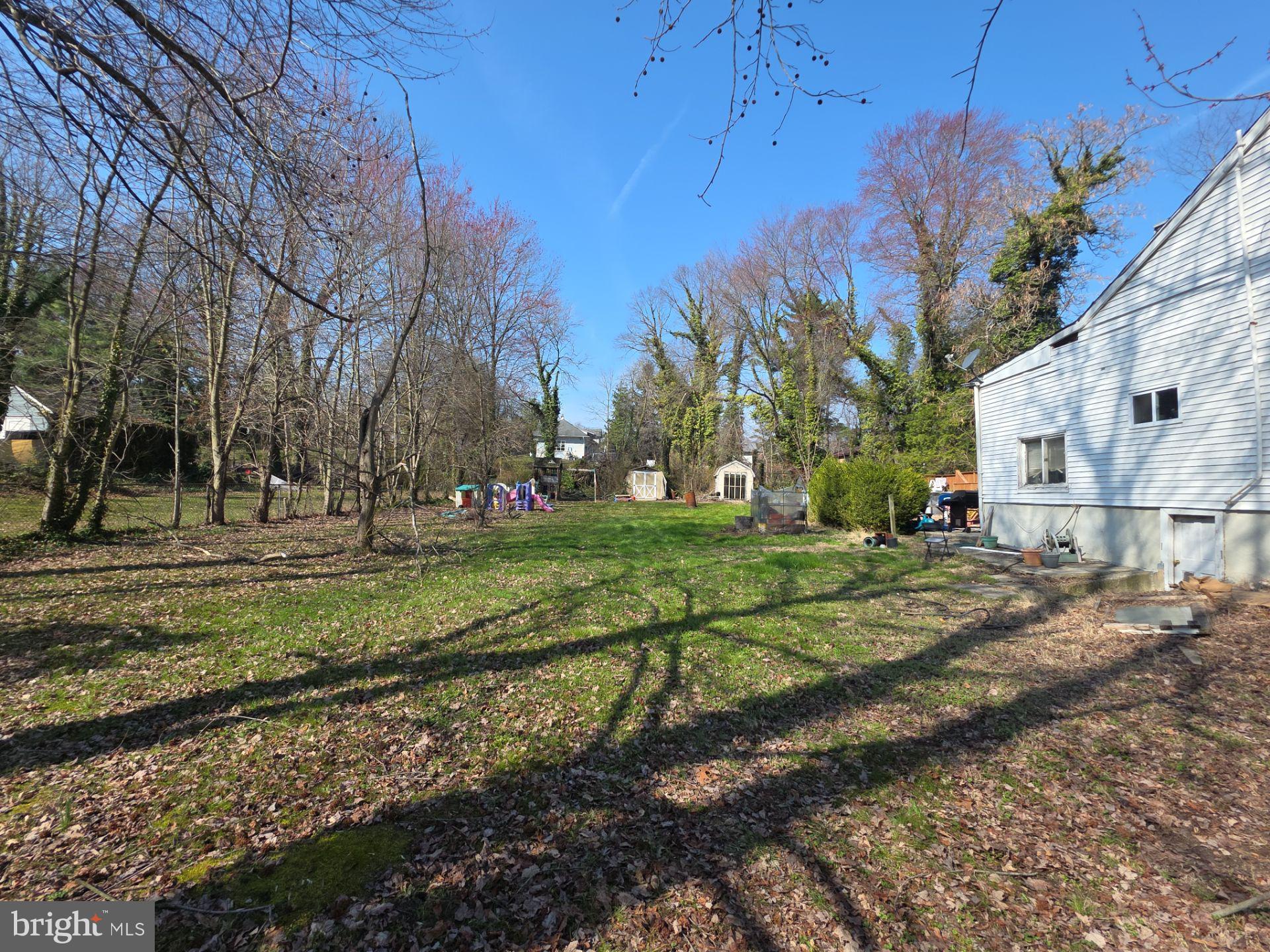 44 Highland Avenue Clementon, NJ 08021 - Photo 3 of 37