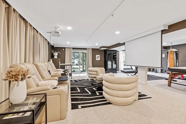 $1,325,000 | 7 Allison Way, Unit 7, Natick, MA 01760