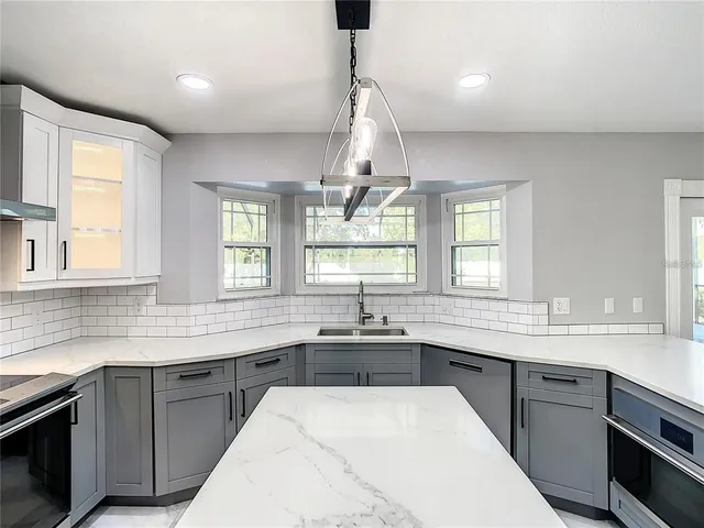 $830,000 | 2253 Malachite Drive, Lakeland, FL 33810