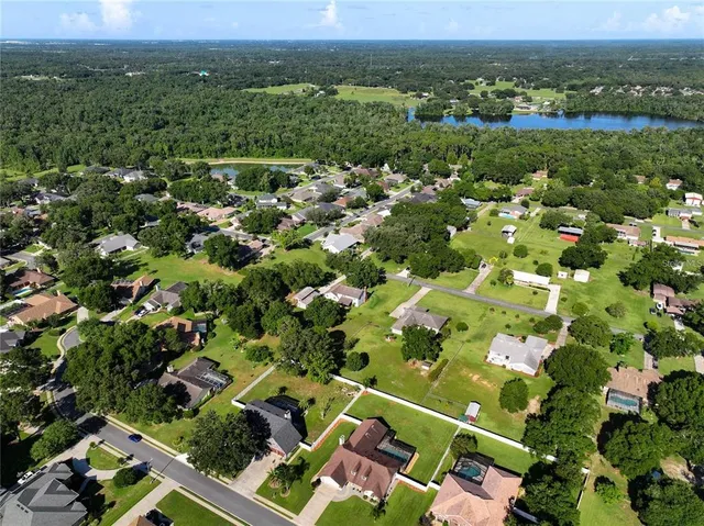 $830,000 | 2253 Malachite Drive, Lakeland, FL 33810