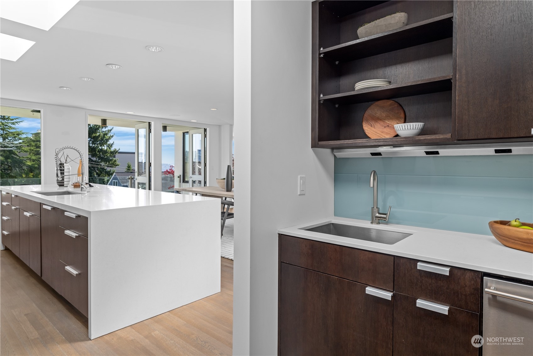 116 Prospect Street Seattle, WA 98109 - Photo 9 of 40