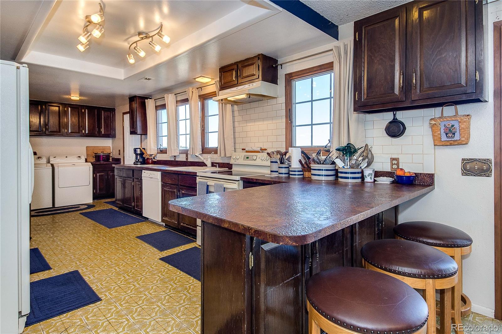 860 South Split Rock Road Bennett, CO 80102 - Photo 18 of 31 Gallery Image 18