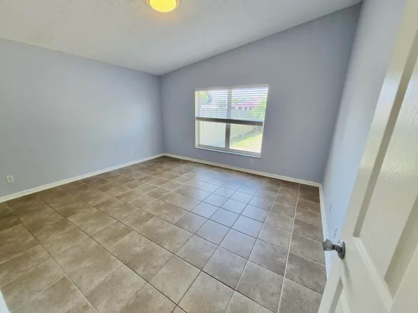 $3,000 | 7093 Middlebury Drive, Unit 7093, Boynton Beach, FL 33436