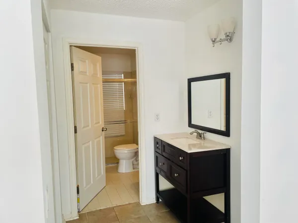 $3,000 | 7093 Middlebury Drive, Unit 7093, Boynton Beach, FL 33436