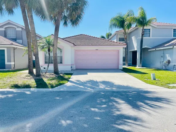 $3,000 | 7093 Middlebury Drive, Unit 7093, Boynton Beach, FL 33436