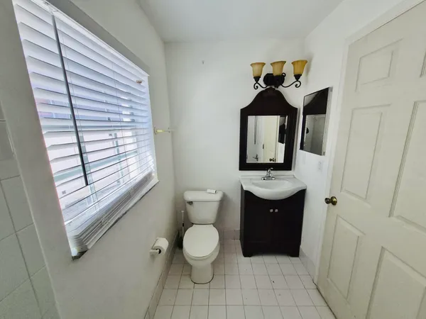 $3,000 | 7093 Middlebury Drive, Unit 7093, Boynton Beach, FL 33436