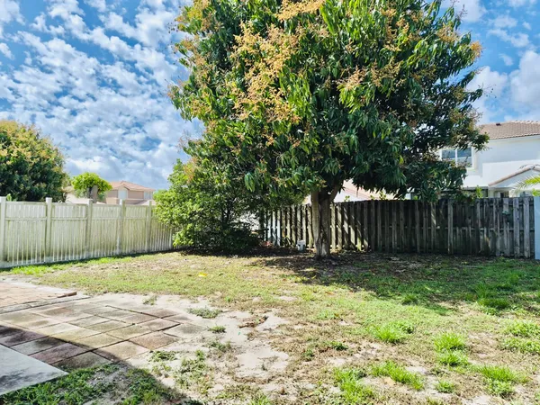 $3,000 | 7093 Middlebury Drive, Unit 7093, Boynton Beach, FL 33436