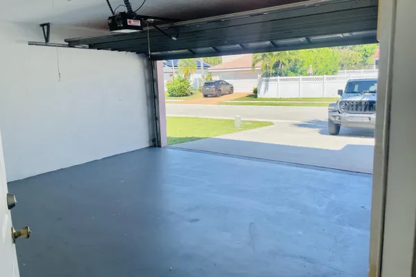 $3,000 | 7093 Middlebury Drive, Unit 7093, Boynton Beach, FL 33436