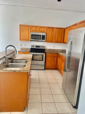 $3,000 | 7093 Middlebury Drive, Unit 7093, Boynton Beach, FL 33436