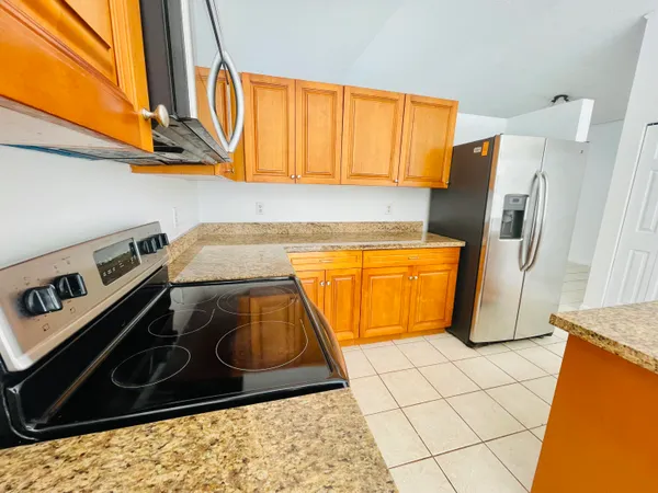 $3,000 | 7093 Middlebury Drive, Unit 7093, Boynton Beach, FL 33436