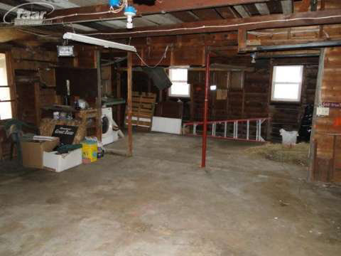 1883 Curtis Road Birch Run, MI 48415 - Photo 10 of 12 20387439-9.JPG