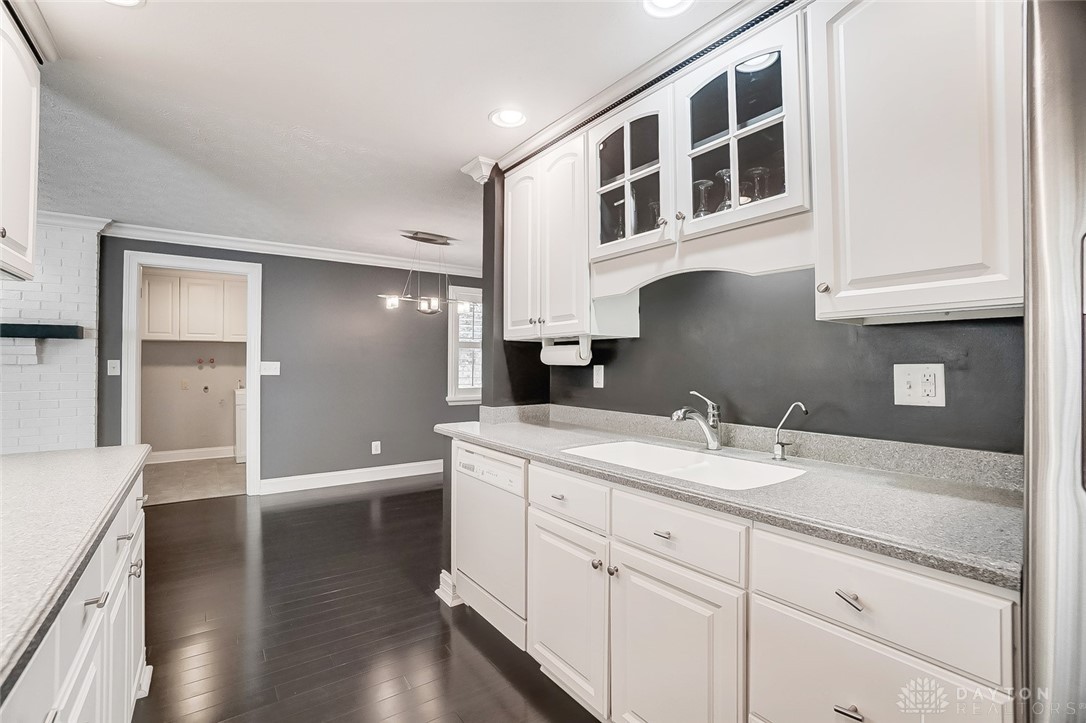 1559 Ambridge Road Centerville, OH 45459 - Photo 18 of 61 Gallery Image 18