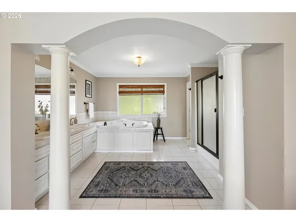 $999,900 | 18617 Northeast 399th Street, Amboy, WA 98601
