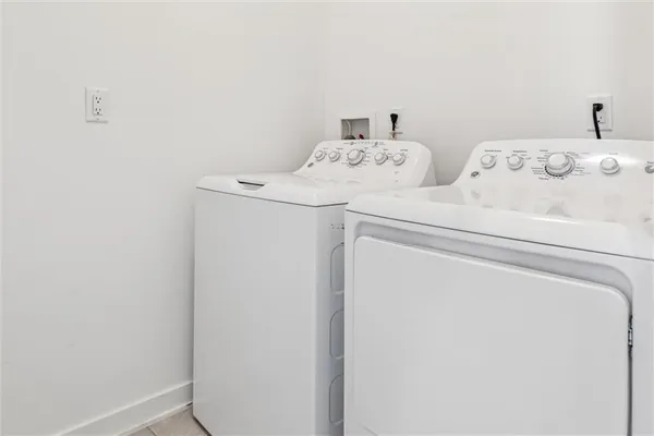 $4,200 | 160 56th Street, Pittsburgh, PA 15201