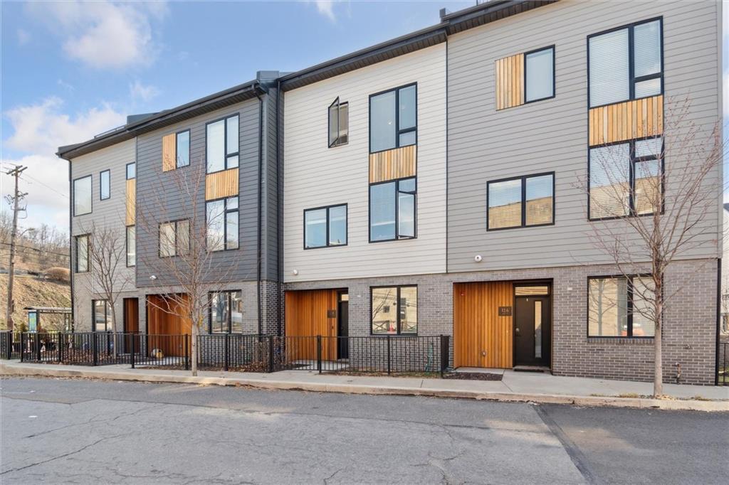160 56th Street Pittsburgh, PA 15201 - Photo 4 of 39