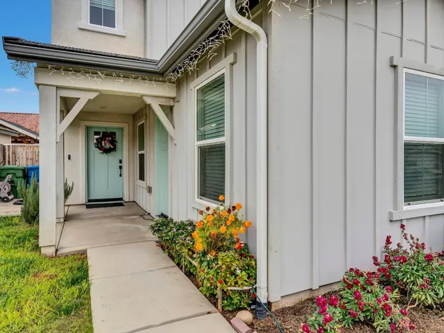 $585,000 | 1672 Thistle Lane, Los Banos, CA 93635