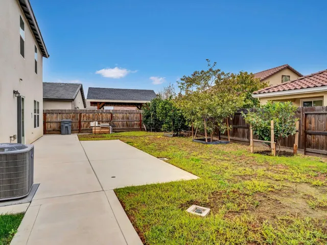 $585,000 | 1672 Thistle Lane, Los Banos, CA 93635