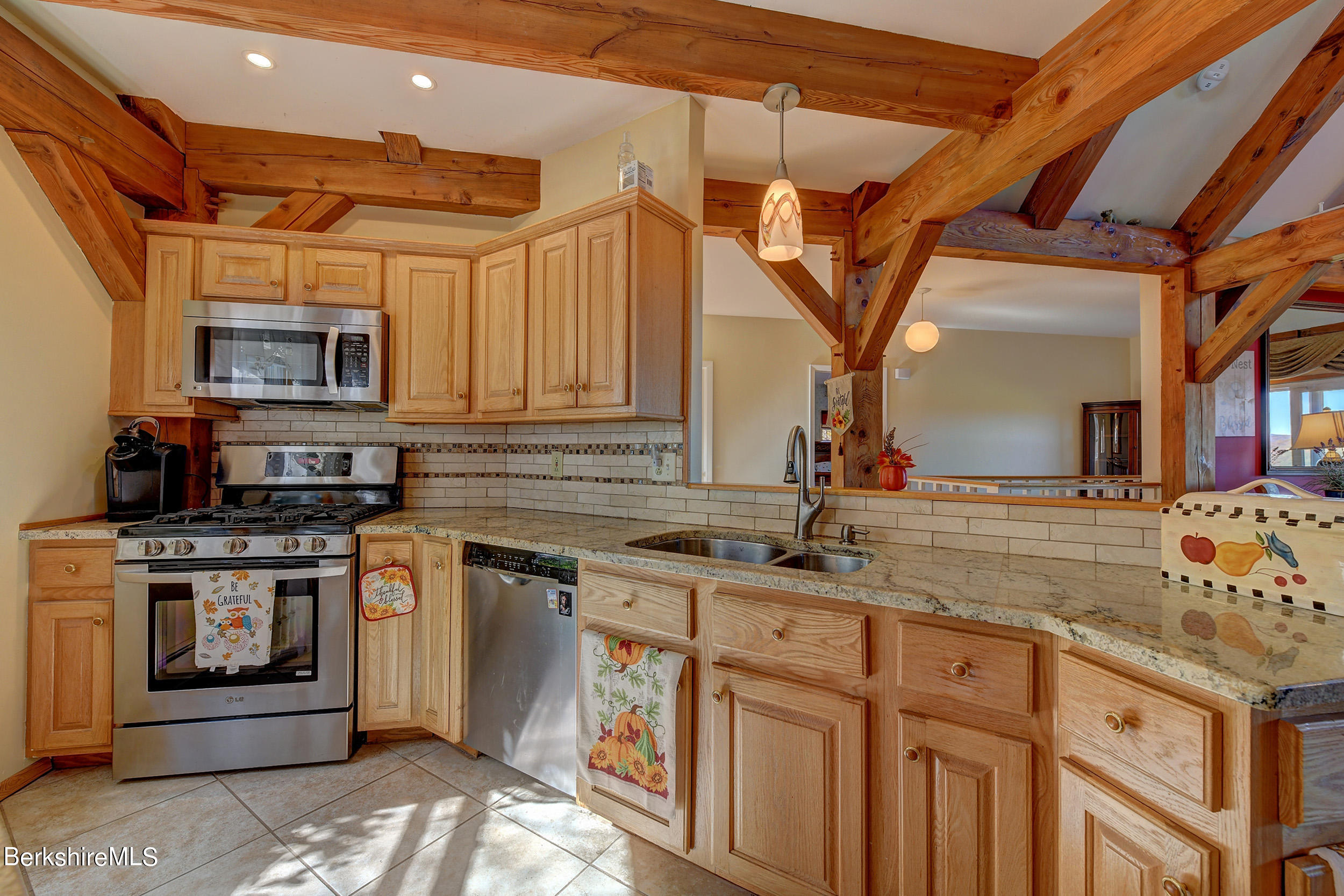 160 Bailey Road Lanesborough, MA 01237 - Photo 11 of 52 222 Kitchen
