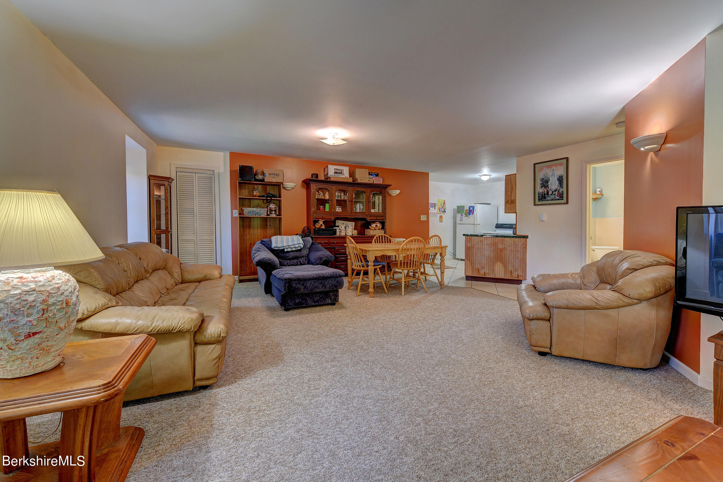 160 Bailey Road Lanesborough, MA 01237 - Photo 29 of 52 414 2nd Floor Garage Living Area