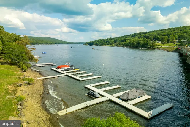 $899,000 | 82 Landmark Drive, Unit 4, McHenry, MD 21541