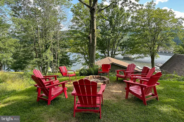 $899,000 | 82 Landmark Drive, Unit 4, McHenry, MD 21541