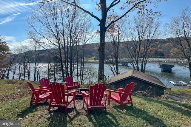 $899,000 | 82 Landmark Drive, Unit 4, McHenry, MD 21541