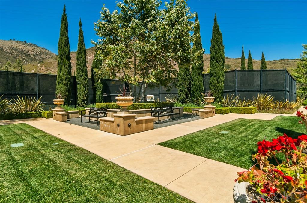 202 Via Ambiente Rancho Santa Fe, CA 92067 - Photo 12 of 14