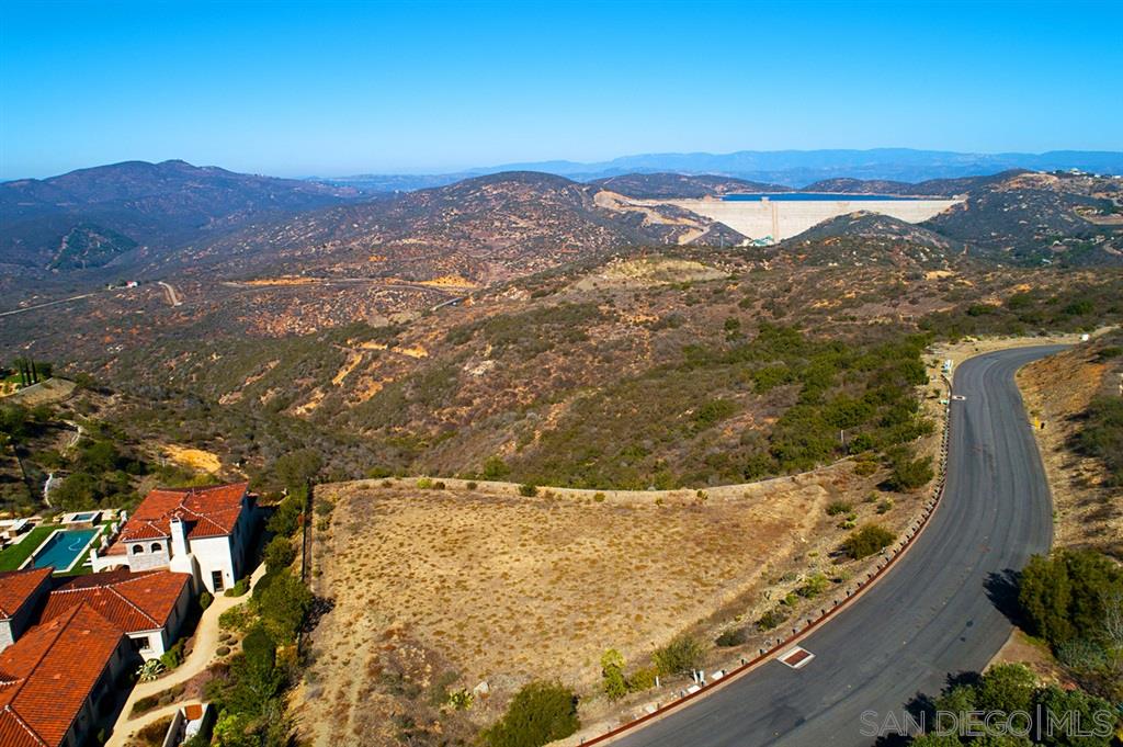 202 Via Ambiente Rancho Santa Fe, CA 92067 - Photo 5 of 14