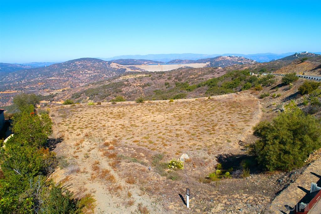 202 Via Ambiente Rancho Santa Fe, CA 92067 - Photo 6 of 14