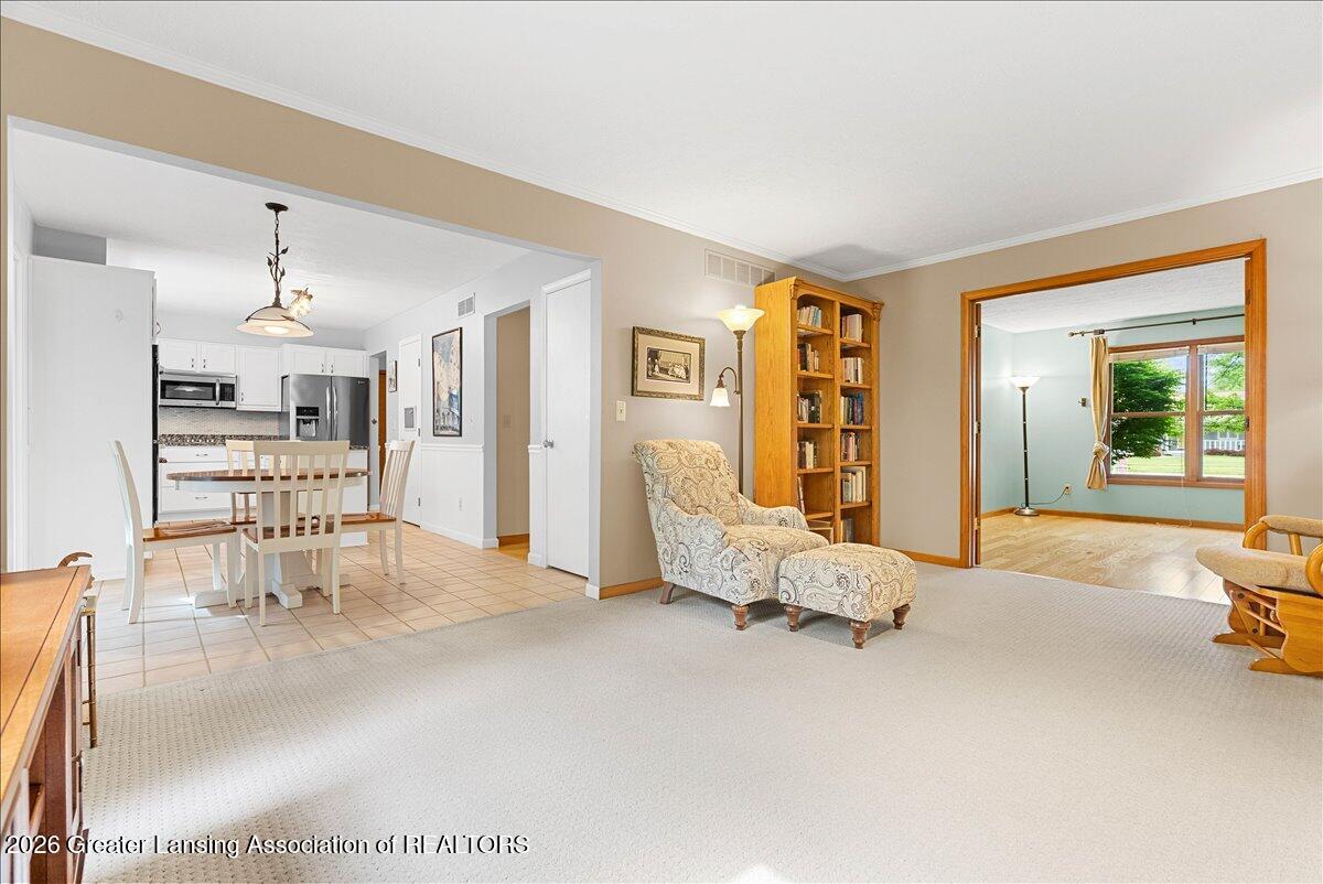 4116 Cornell Road Okemos, MI 48864 - Photo 11 of 39 40-Media Jett-40