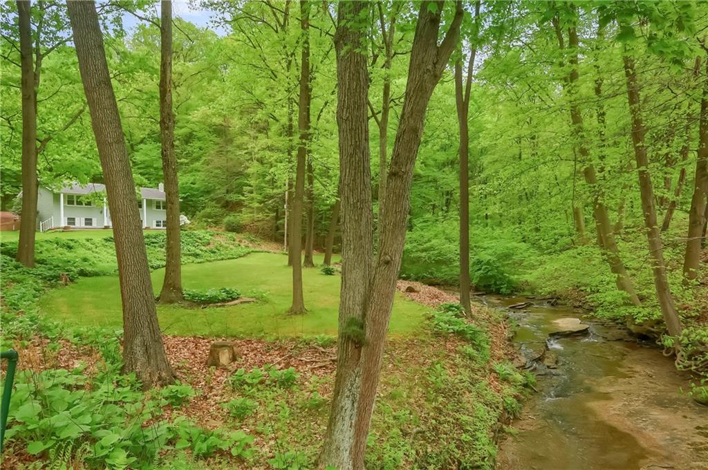 193 Bologne Valley Road Beaver Falls, PA 15010 - Photo 5 of 27 Gallery Image 5