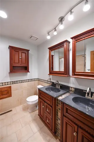 $419,000 | 15529 West 83rd Terrace, Lenexa, KS 66219