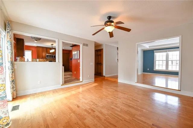 $419,000 | 15529 West 83rd Terrace, Lenexa, KS 66219