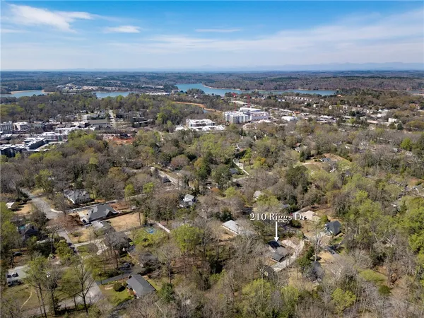 $772,000 | 210 Riggs Drive, Clemson, SC 29631
