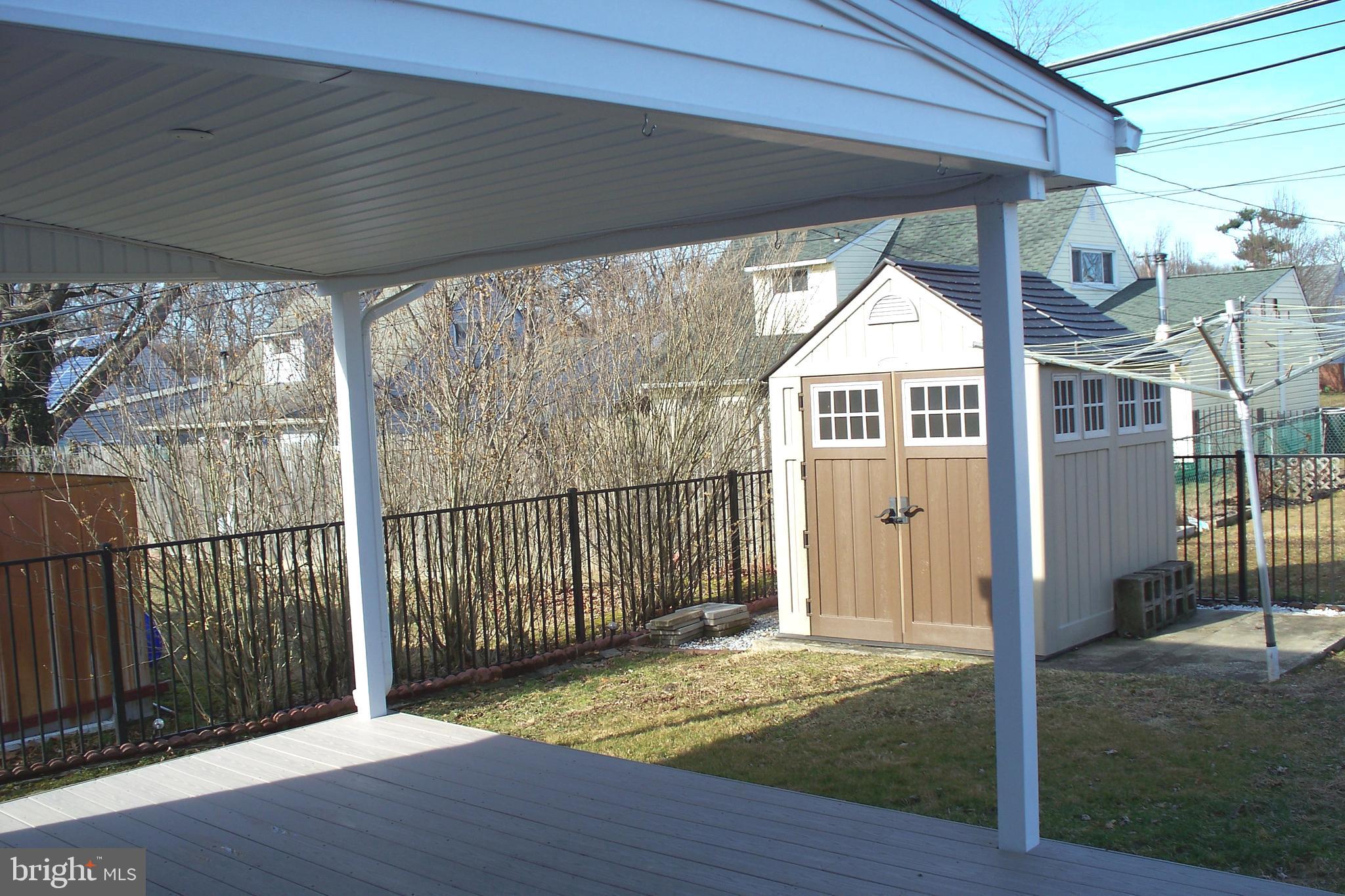 34 Micahill Road Levittown, PA 19056 - Photo 6 of 24 Covered Porch