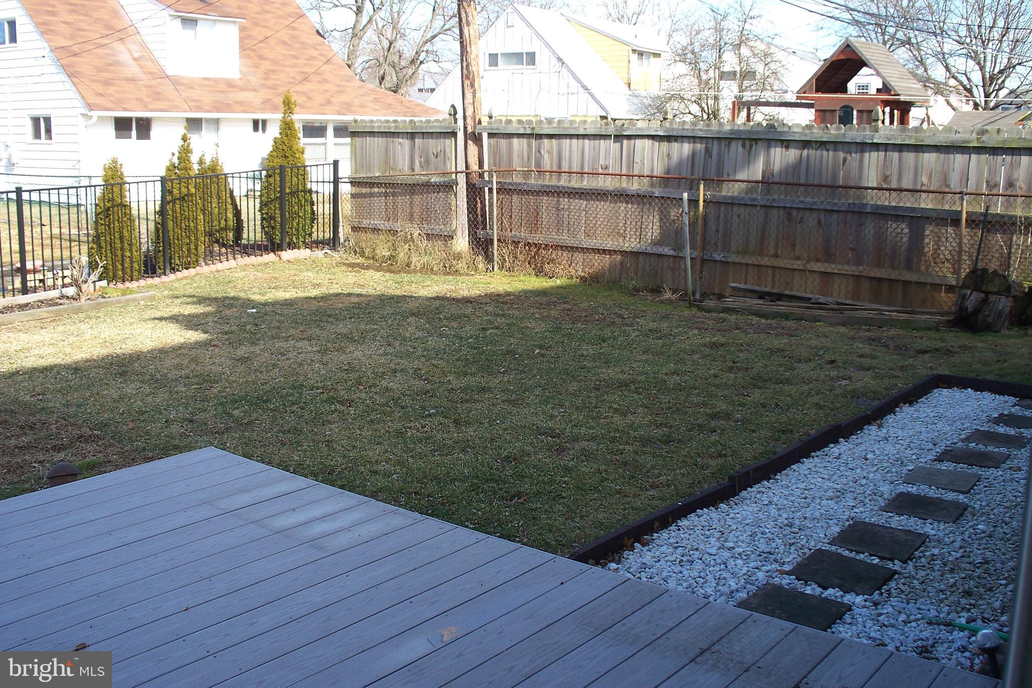 34 Micahill Road Levittown, PA 19056 - Photo 8 of 24 Backyard